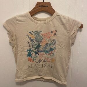 Women’s Hollister Cropped Graphic Tee